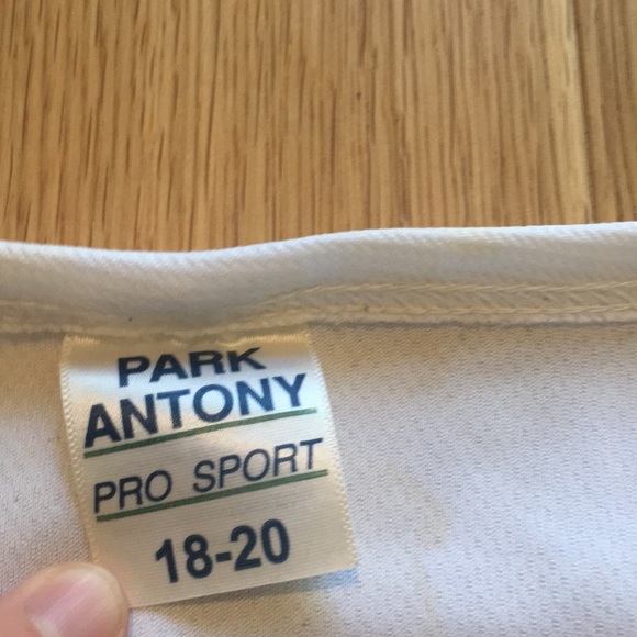 Kevin love Minnesota timberwolves jersey - Picture 2 of 3